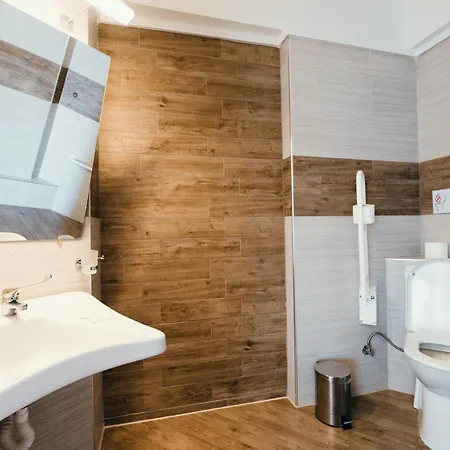 Drenia Apartman *