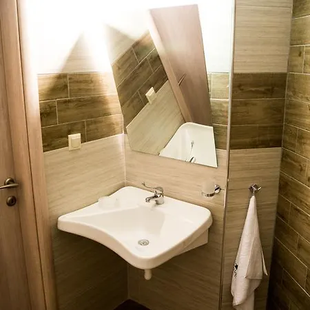 Drenia Apartman