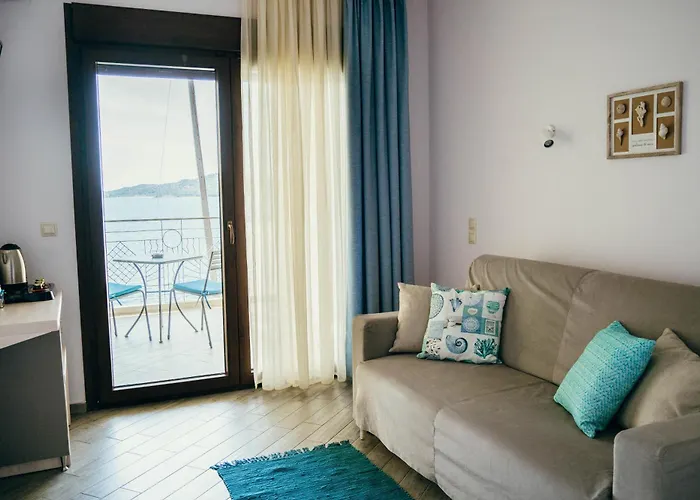 Drenia Амолиани