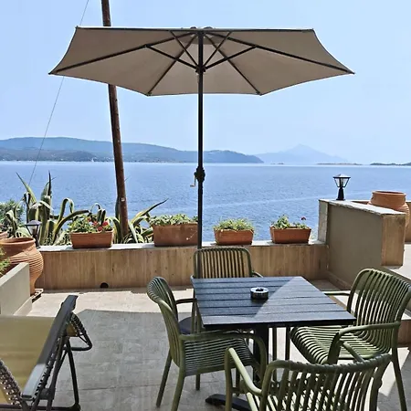 Apartment Drenia Ammouliani